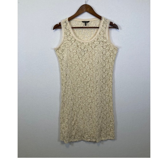 Daisy Fuentes Dresses & Skirts - Daisy Fuentes Lace Sheath Dress Pearl Tank Style Size S